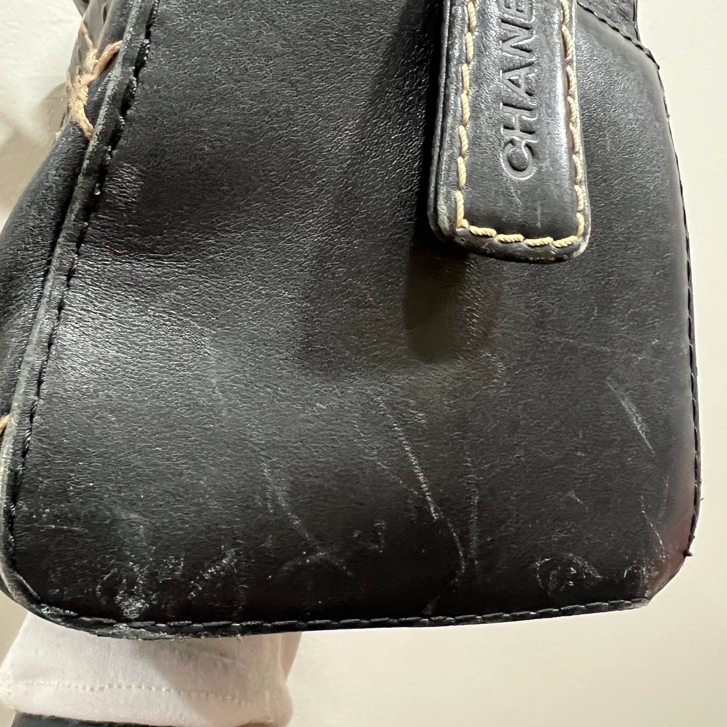 CHANEL V stitch Handbag