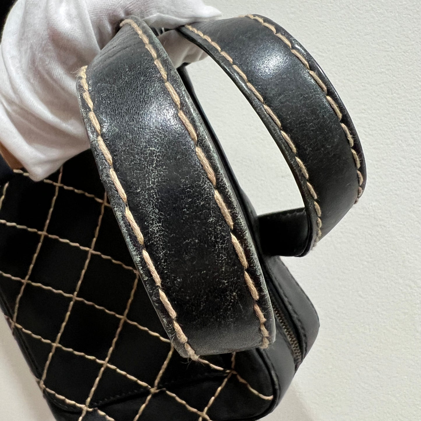 CHANEL V stitch Handbag