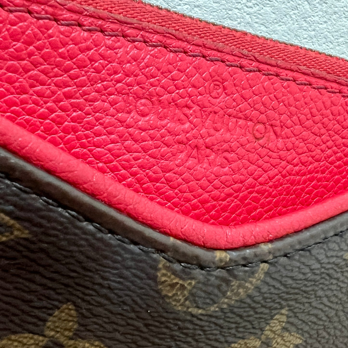 LOUIS VUITTON Pallas Red