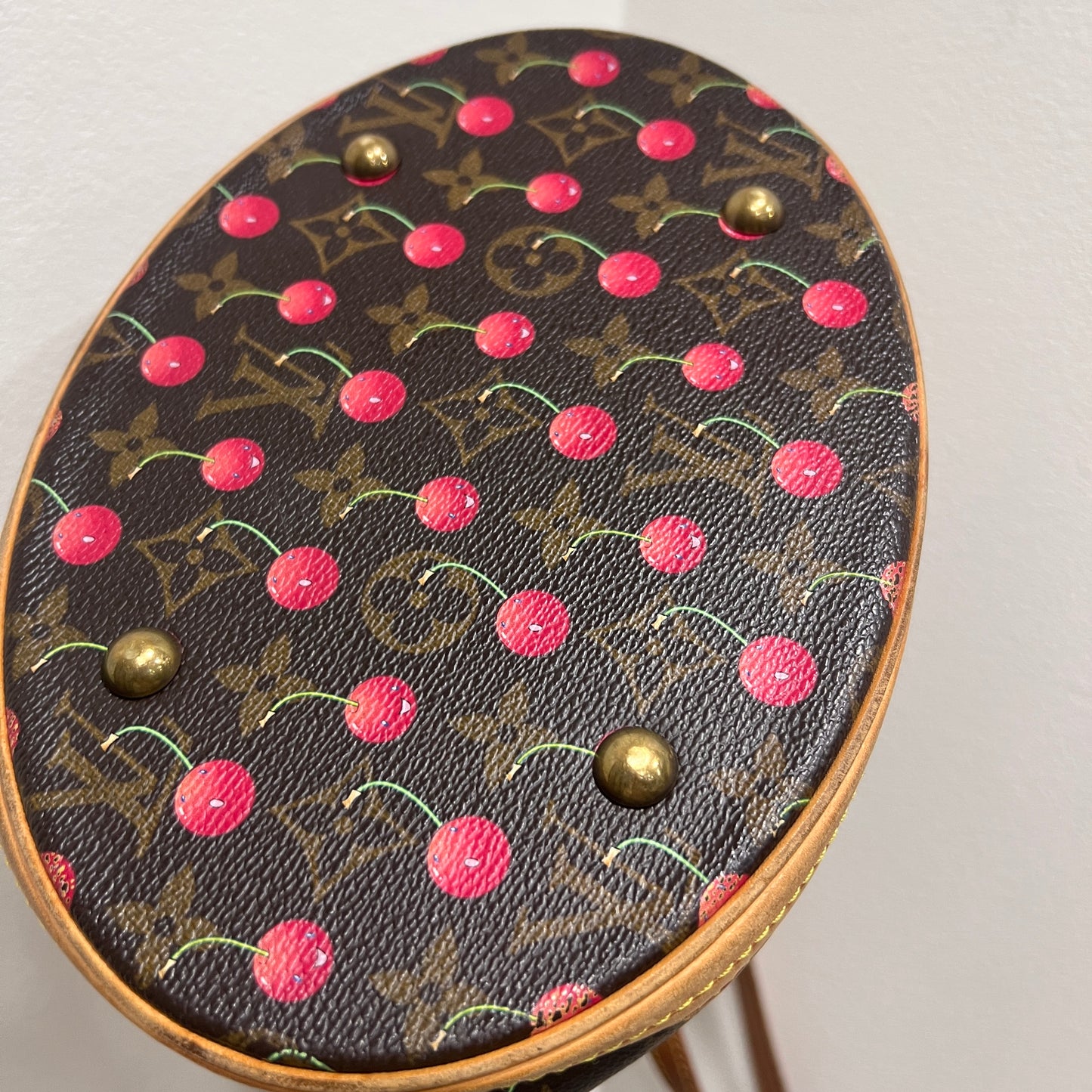 LOUIS VUITTON x Cherry Bucket Bag