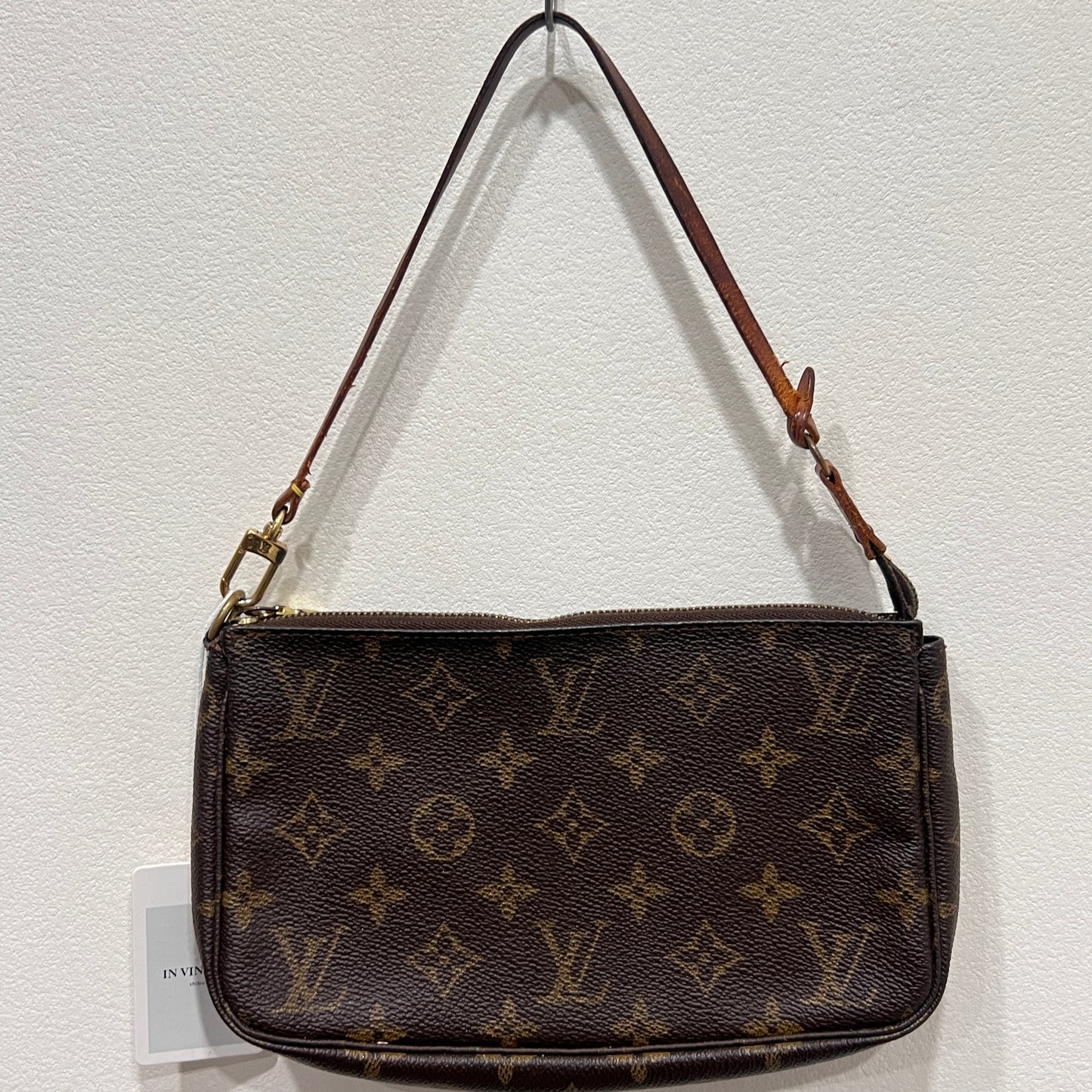 LOUIS VUITTON Accessory Pochette