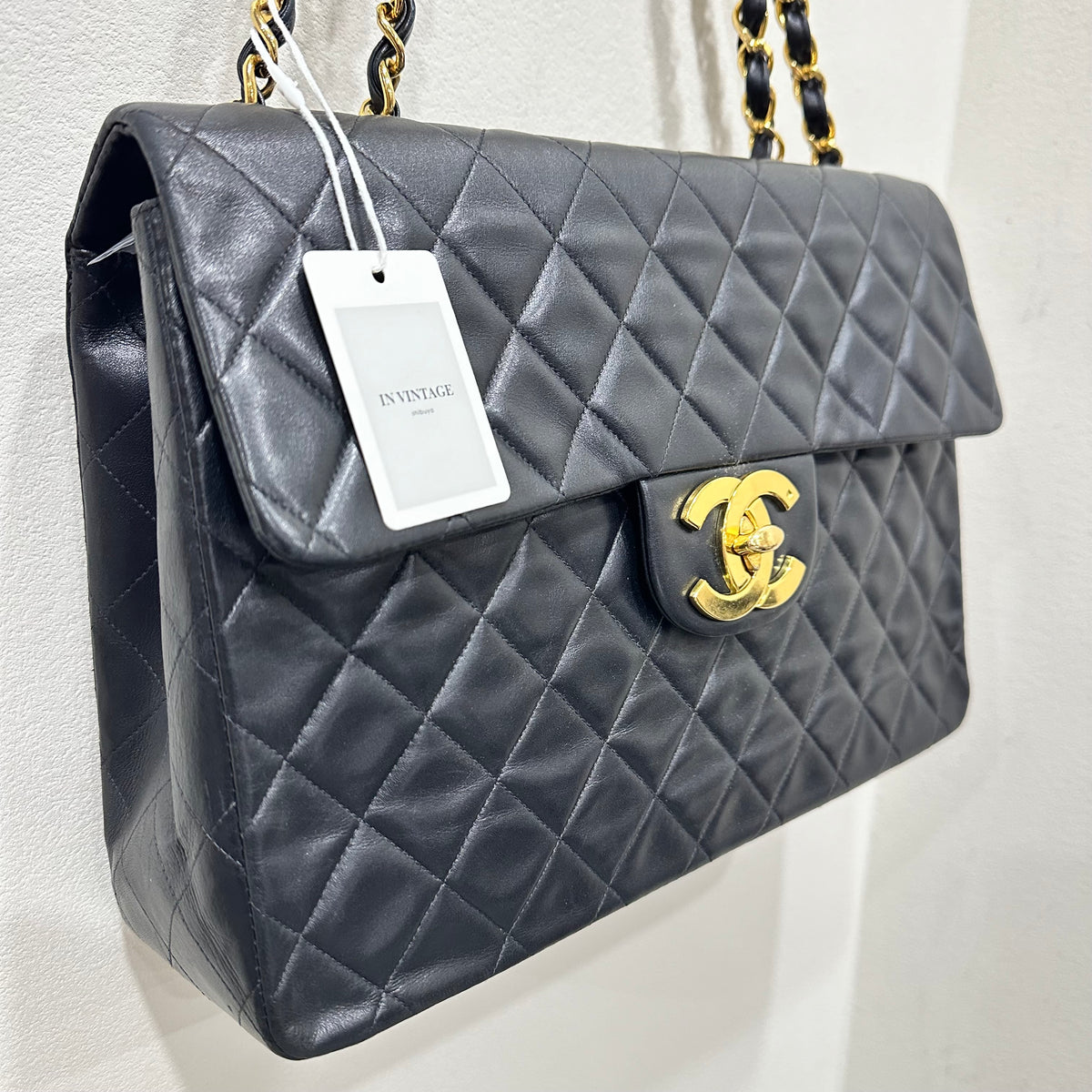CHANEL Classic Flap Year 1994-1996 24k Gold CC Turn-lock