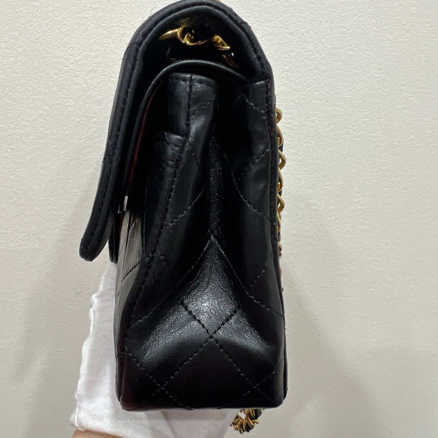 CHANEL CLASSIC DOUBLE FLAP 23cm