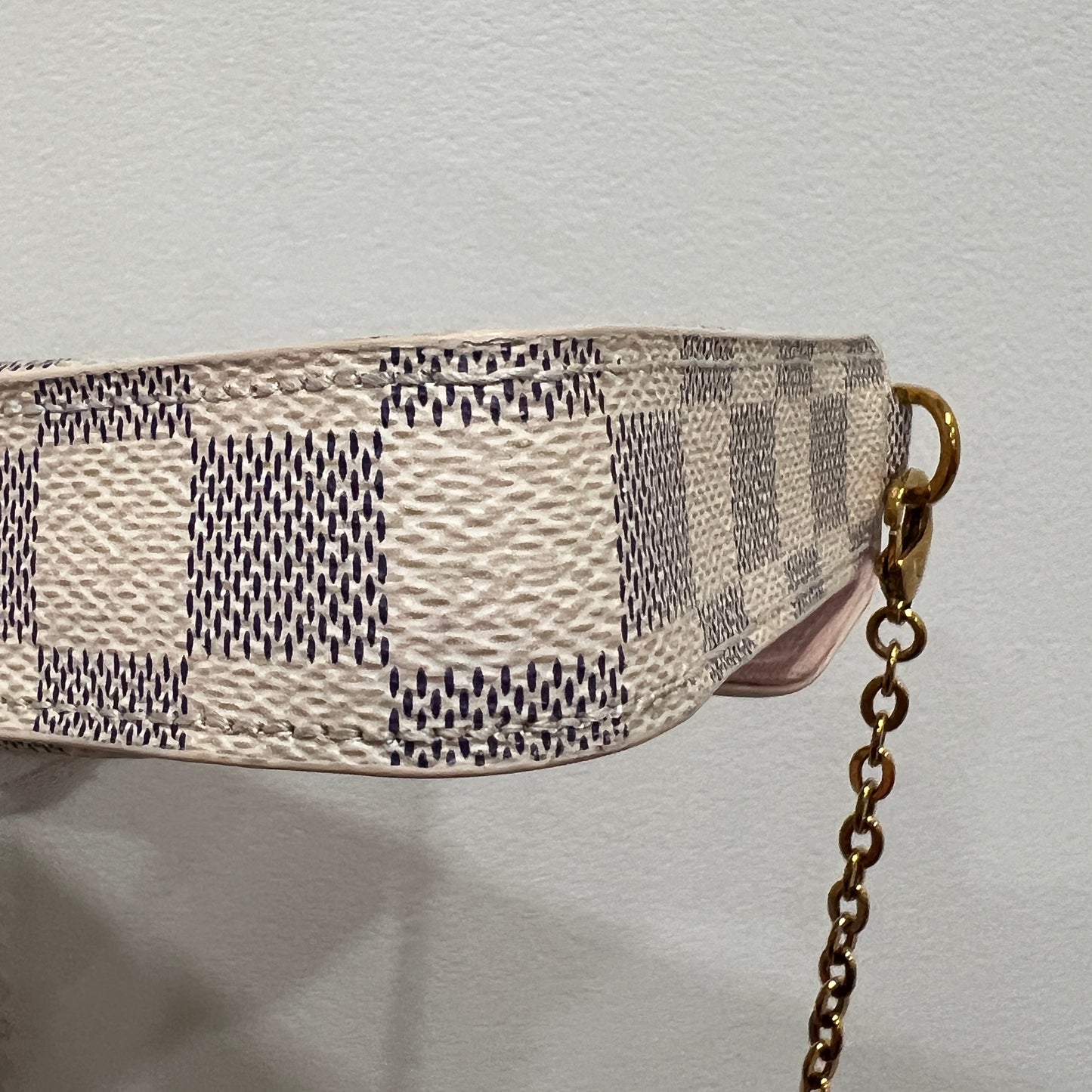 LOUIS VUITTON Felice Damier