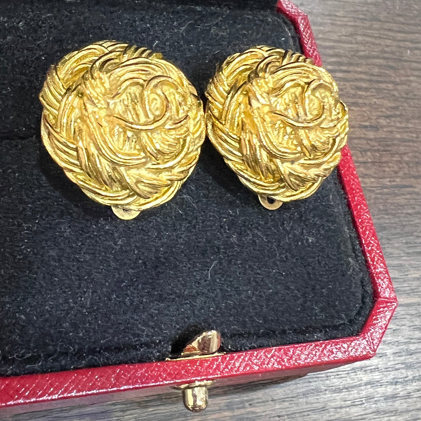 CHANEL Clip on Earrings