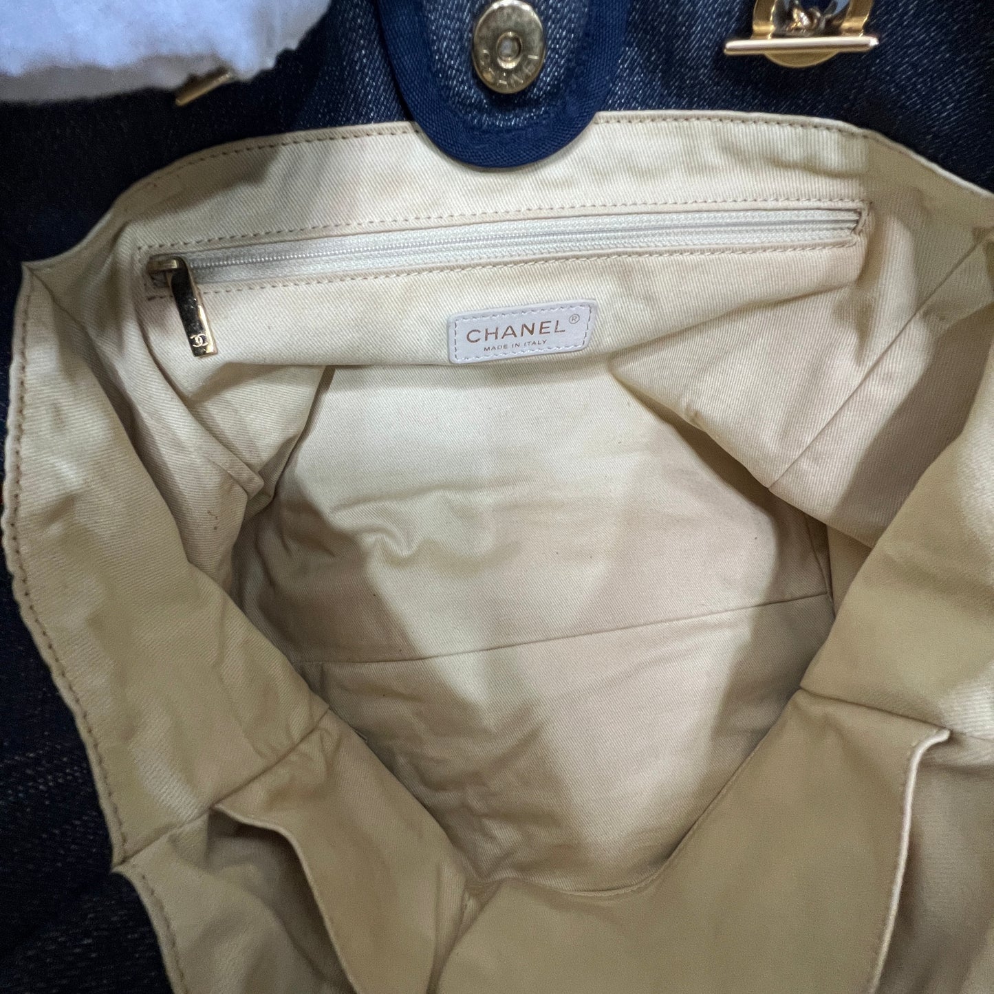 CHANEL