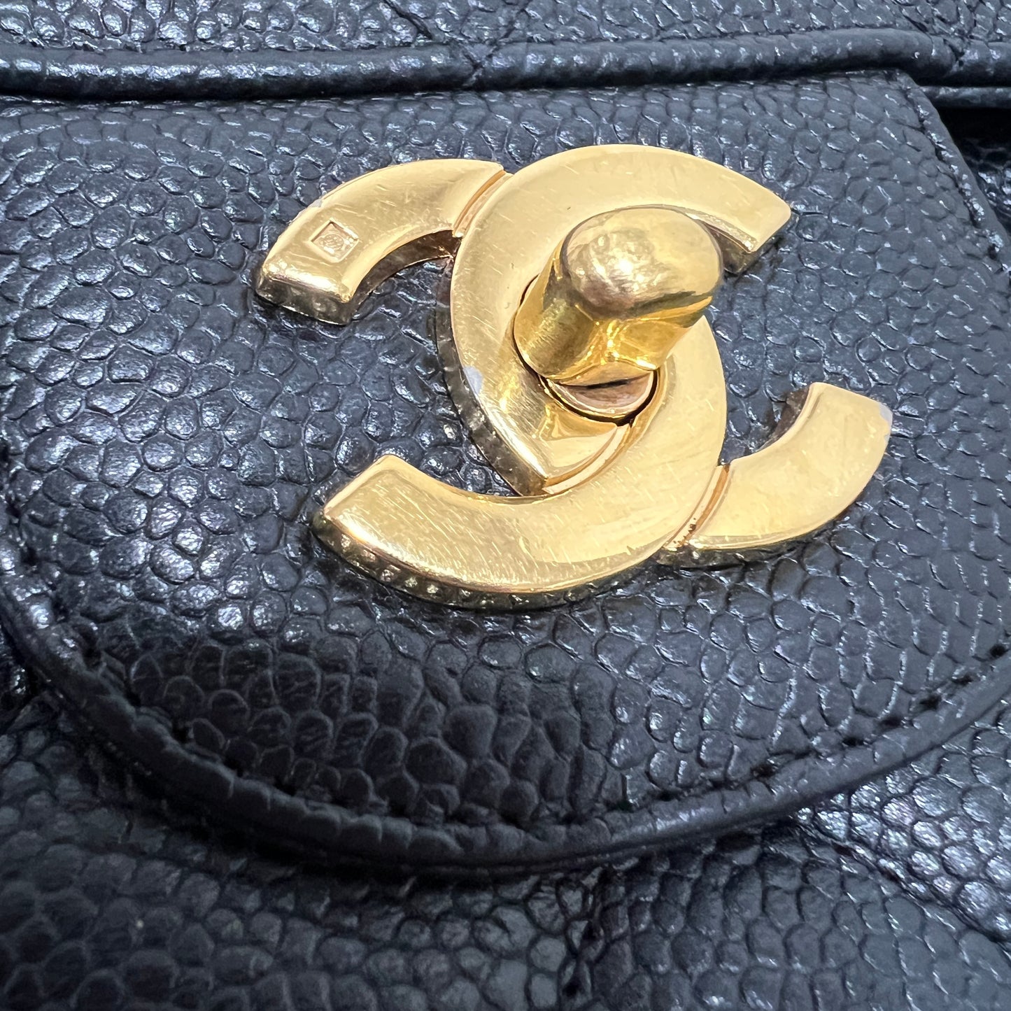 CHANEL Classic Caviar Jumbo Flap