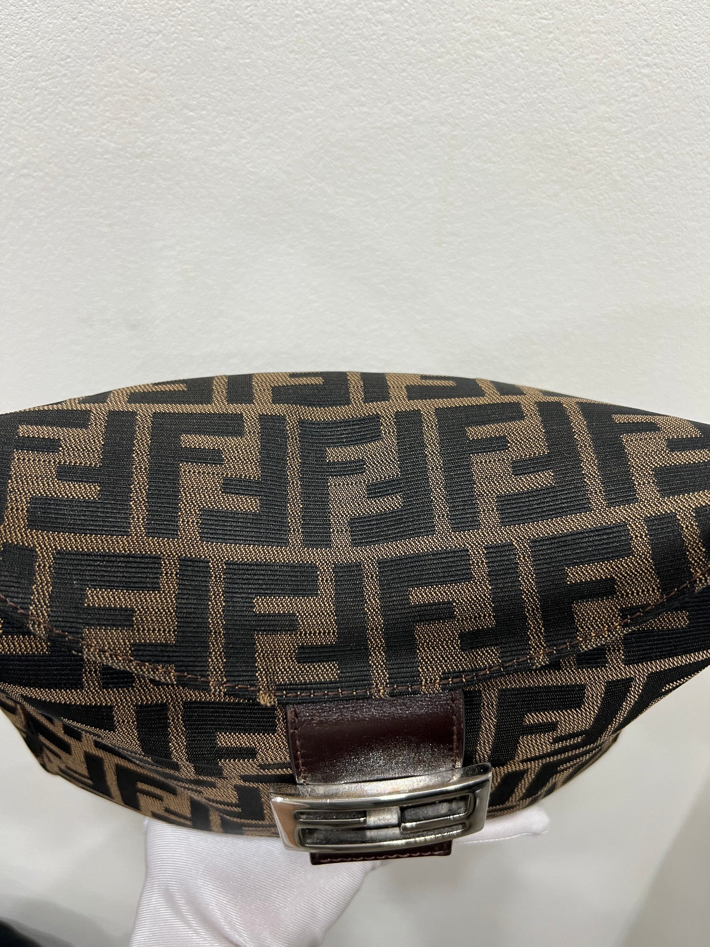 FENDI Mamma Baguette (STRAP REPLACED)