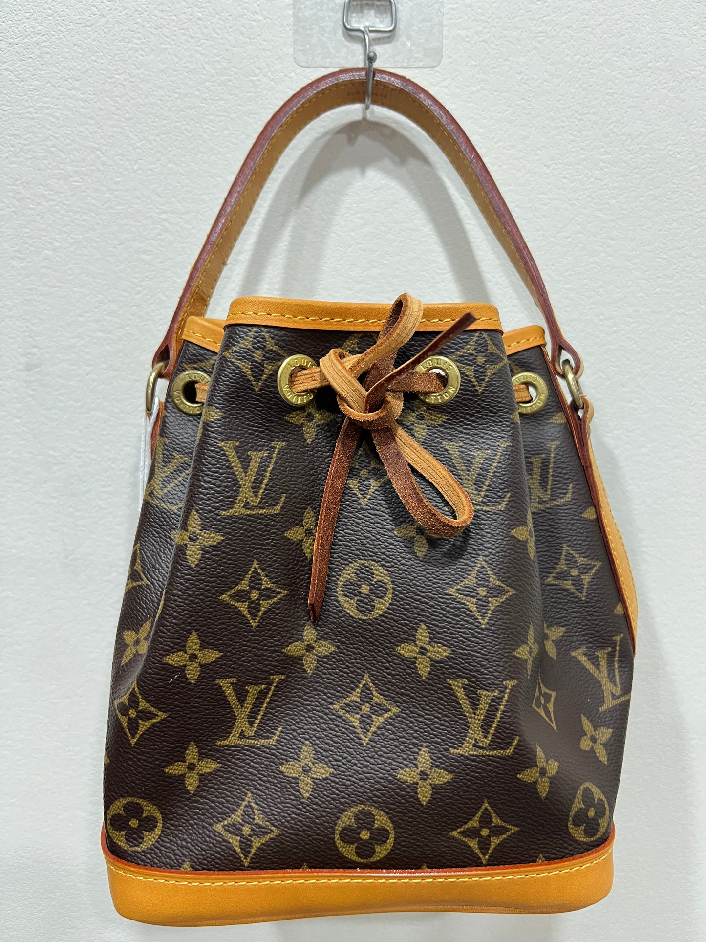 LOUIS VUITTON  Noe PM