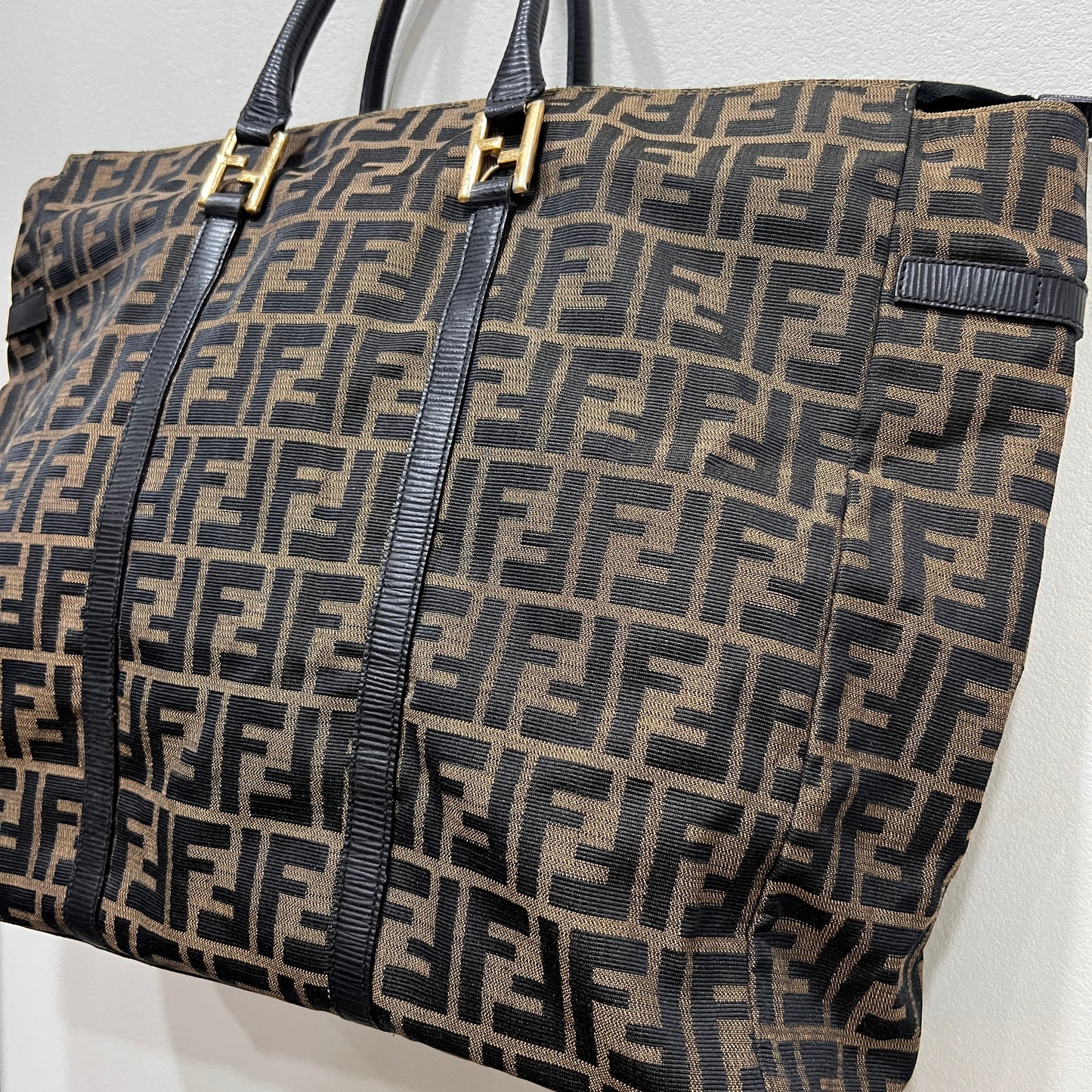 FENDI Travel Bag (2505-20)