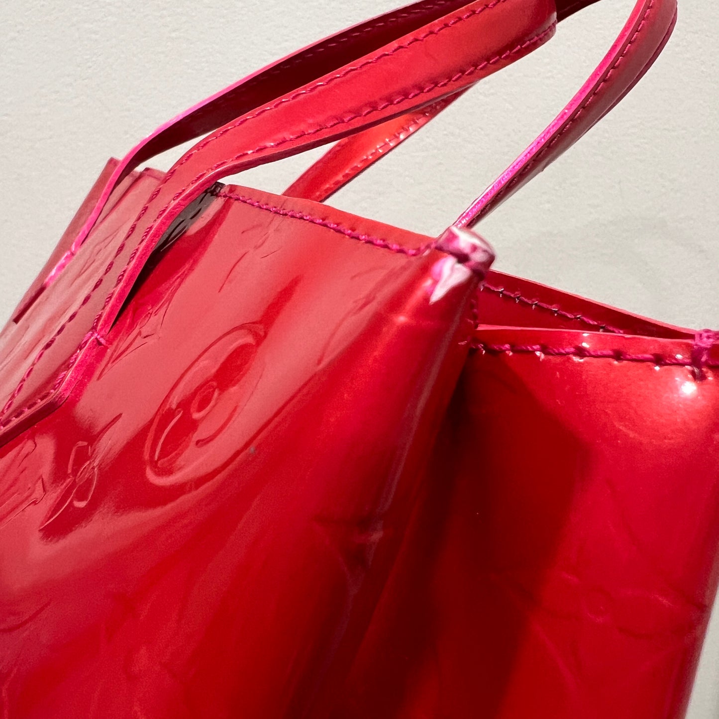 LOUIS VUITTON Patent Wilshire Monogram Vernis PM Red Leather