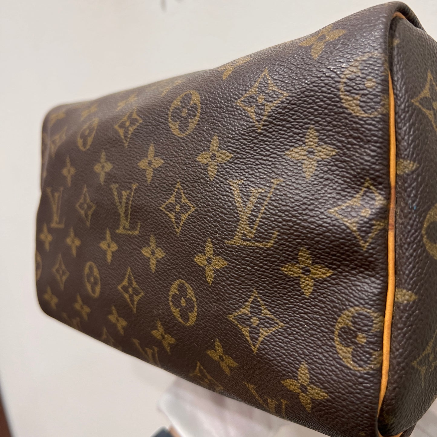 LOUIS VUITTON Speedy 25cm
