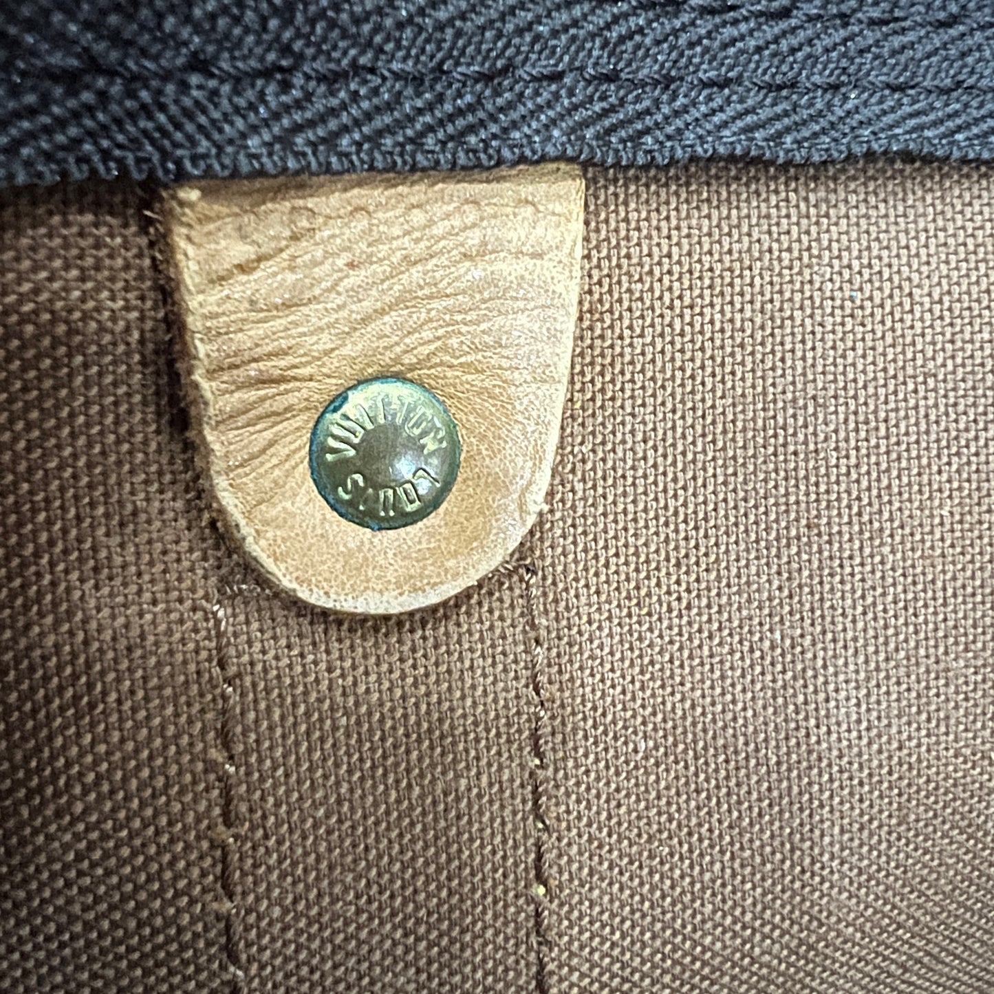 LOUIS VUITTON Keepall 45