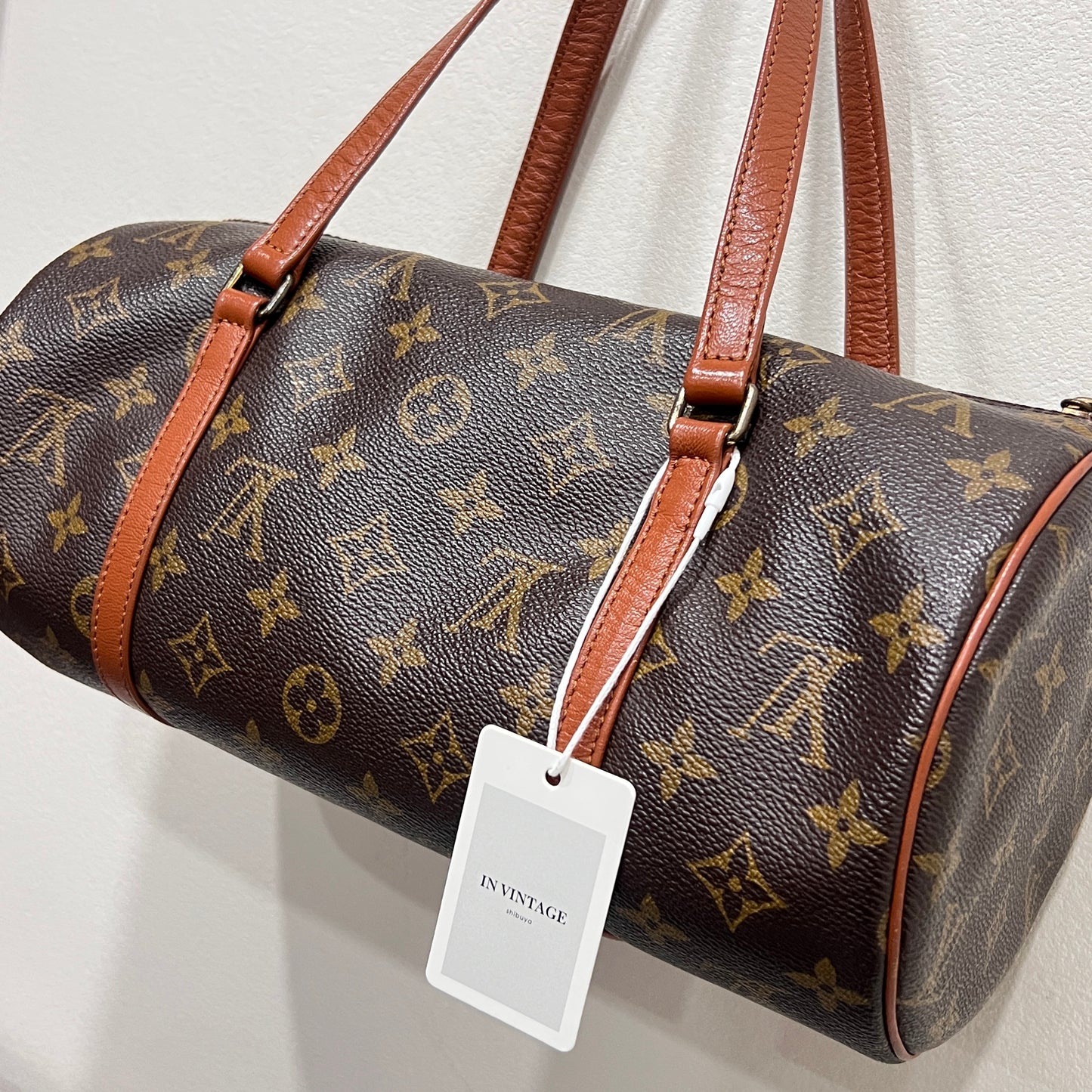 LOUIS VUITTON Papillon Monogram 30cm