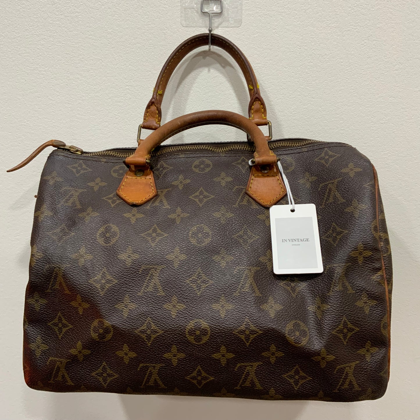 LOUIS VUITTON Speedy 30
