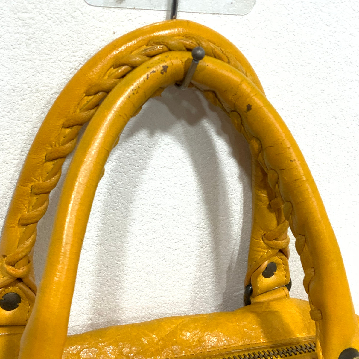 BALENCIAGA Classic Twiggy Bag 25cm Mango/Mangue Color