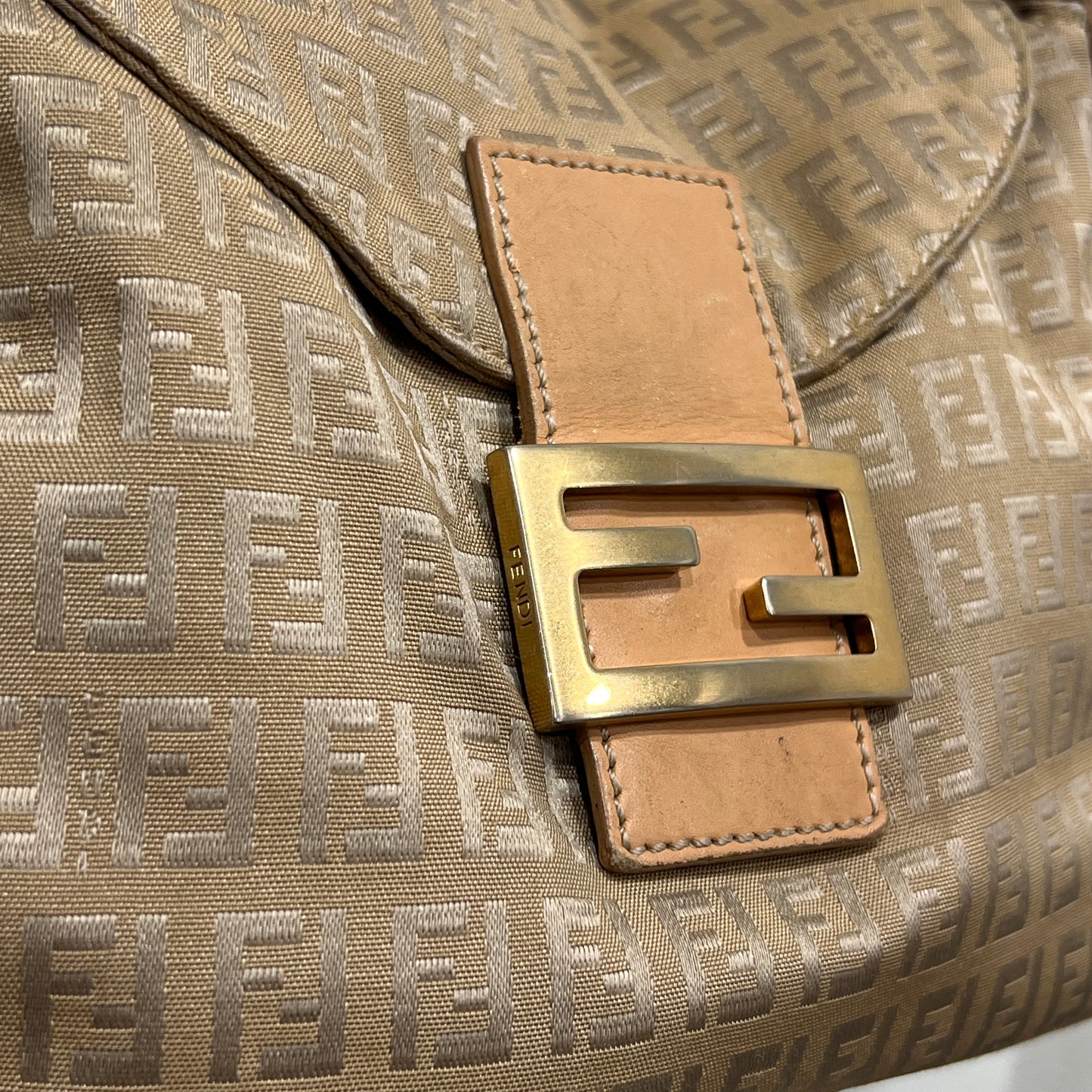 FENDI Mamma Baguette Double Flap