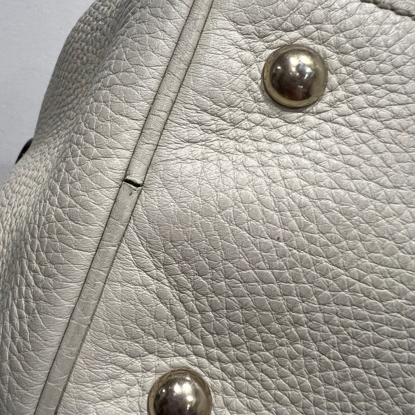 GUCCI Gucci Bamboo White Leather Handbag Shoulder Bag (strap not included)