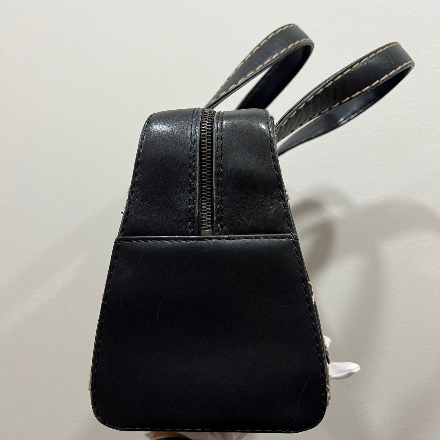 CHANEL V stitch Handbag