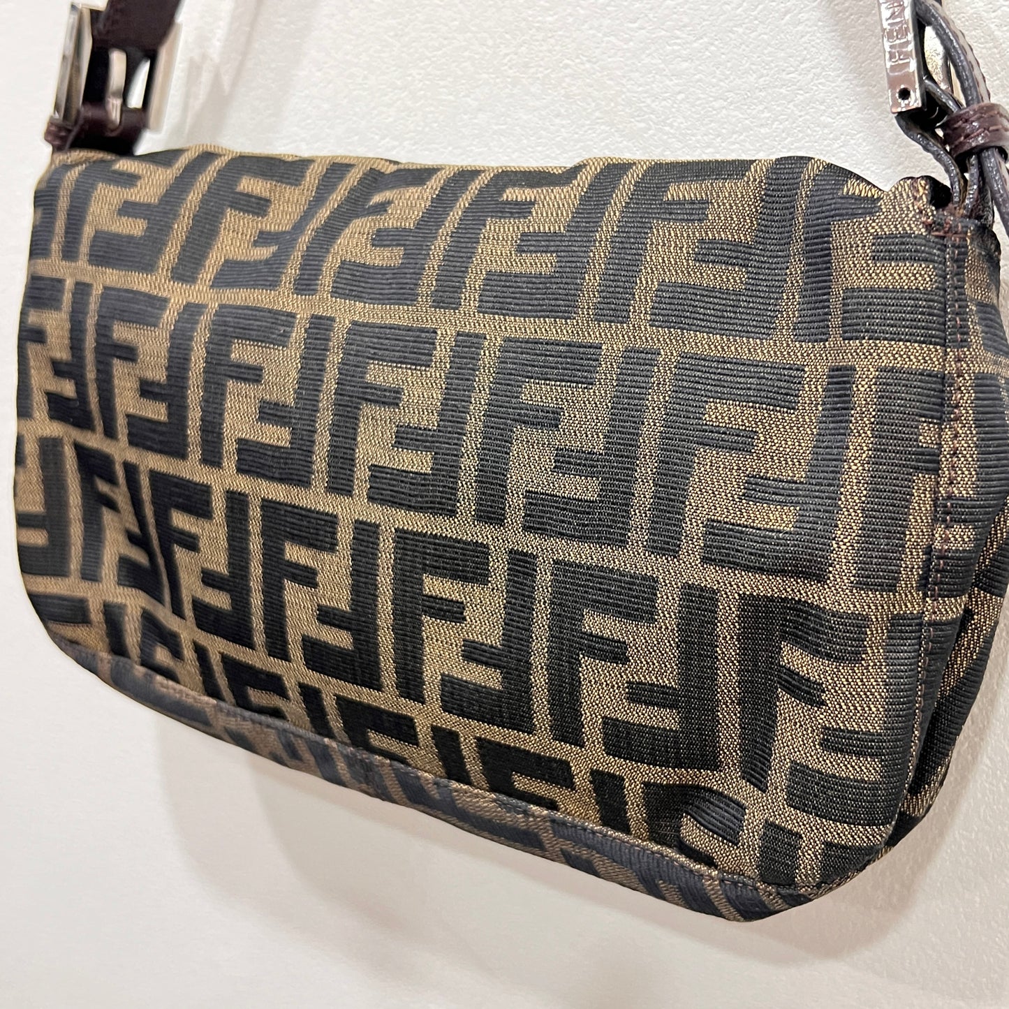 FENDI Baguette in Silver Hardware