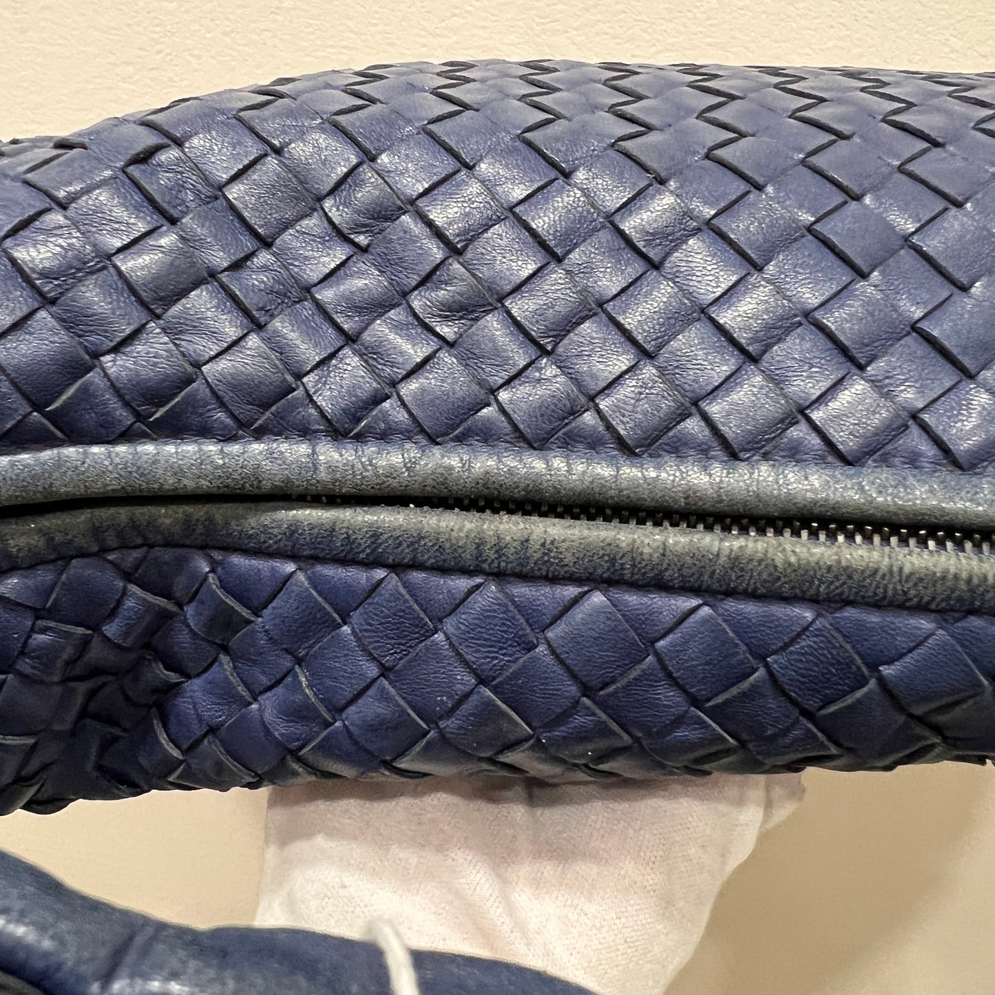 BOTTEGA VENETA Hobo Navy Interciatto Woven Napa Leather Bag
