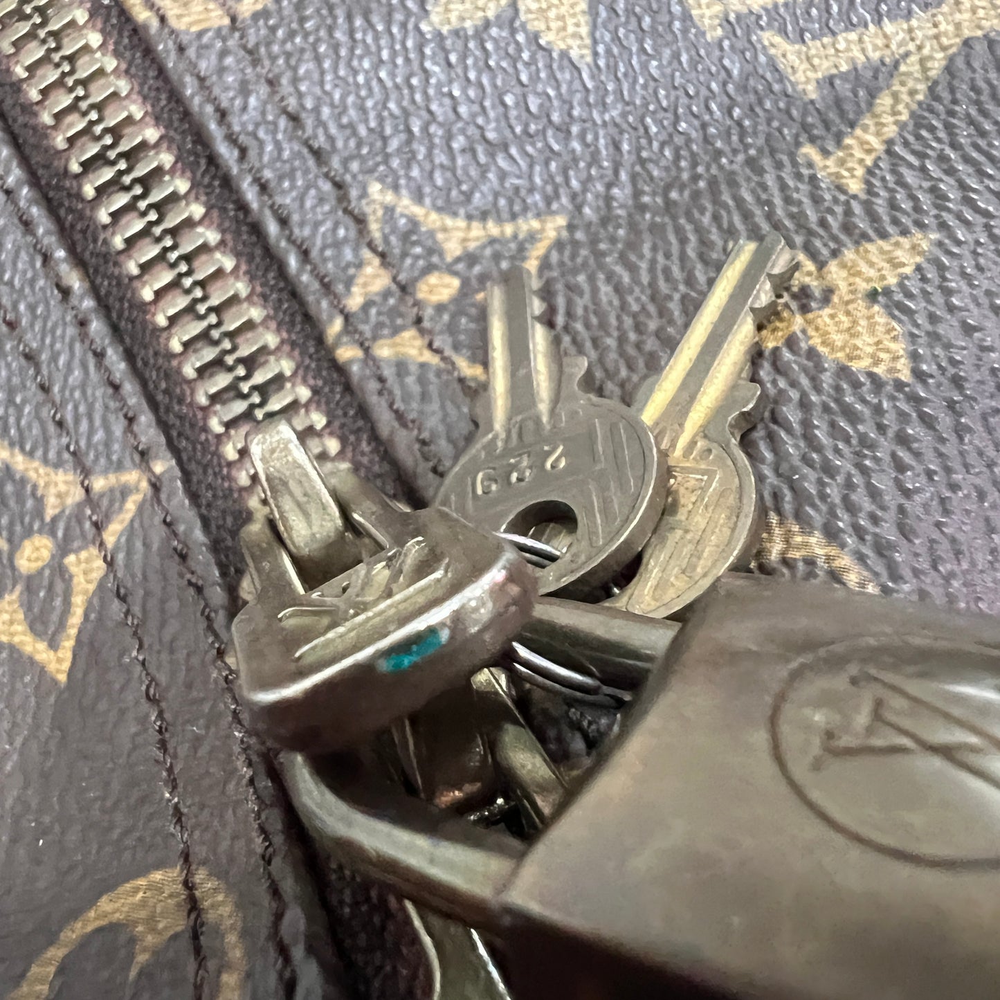 LOUIS VUITTON Keepall 50cm