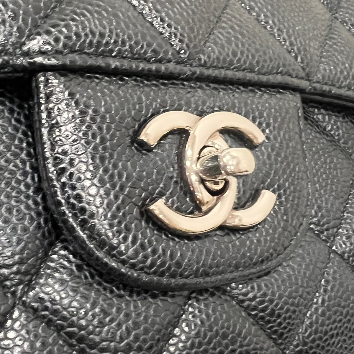CHANEL Caviar Single Flap Jumbo