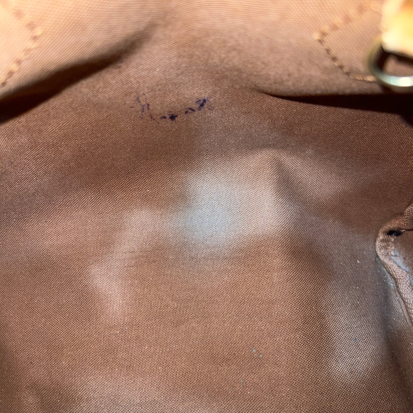 LOUIS VUITTON Speedy 25
