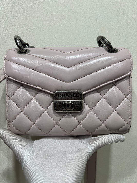 CHANEL Mini Mad About Quilting Pink Flap