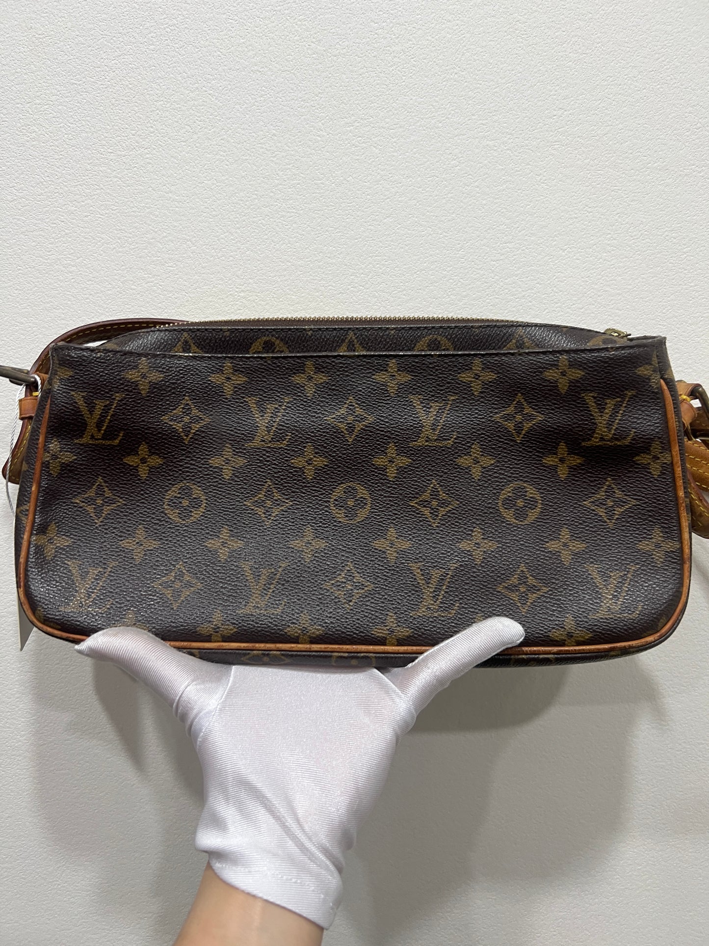 LOUIS VUITTON VIVE CITE MM