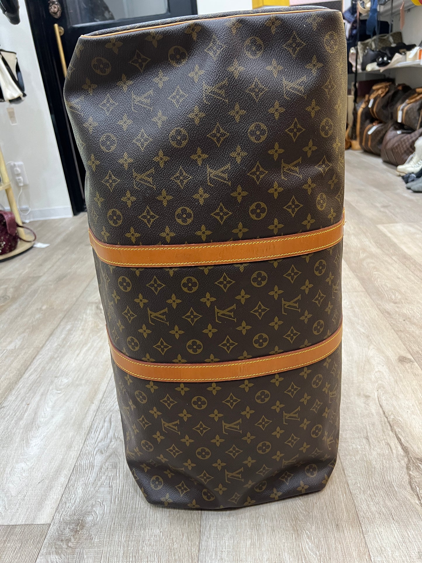 LOUIS VUITTON Keepall 60