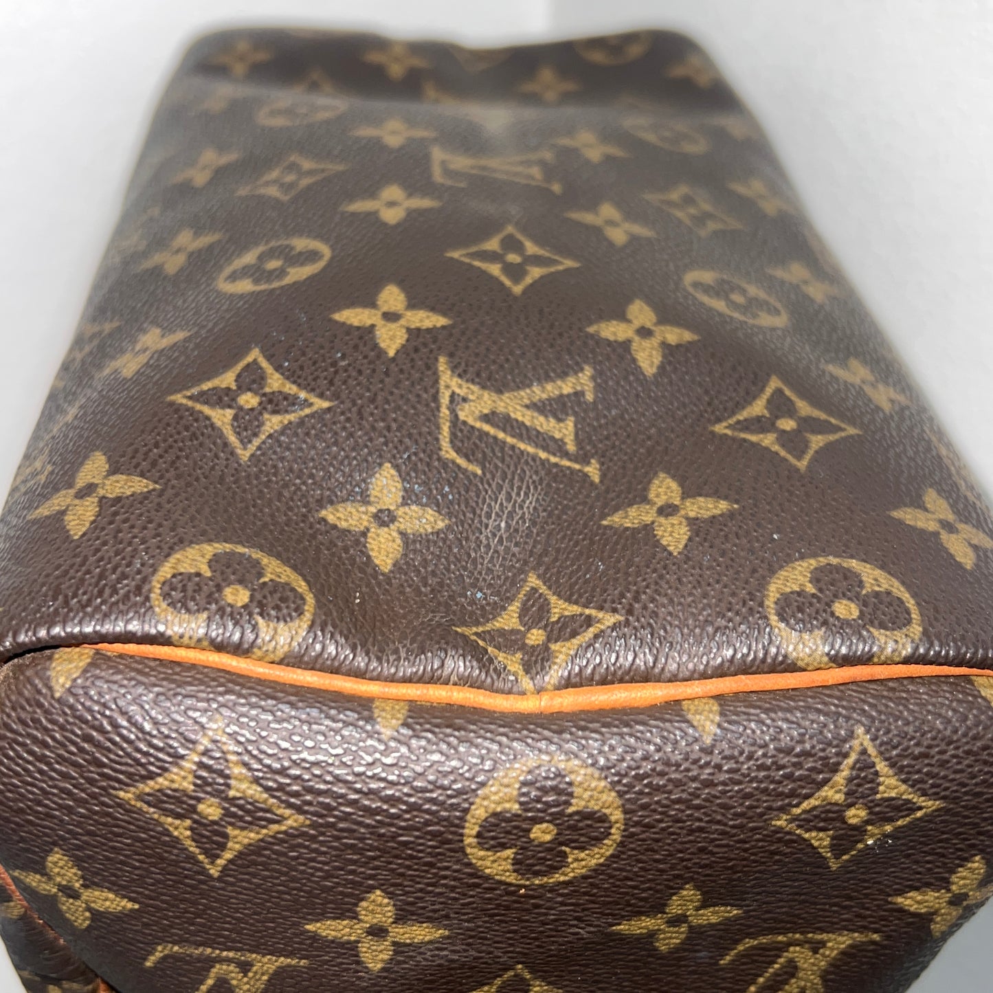 LOUIS VUITTON Speedy 25