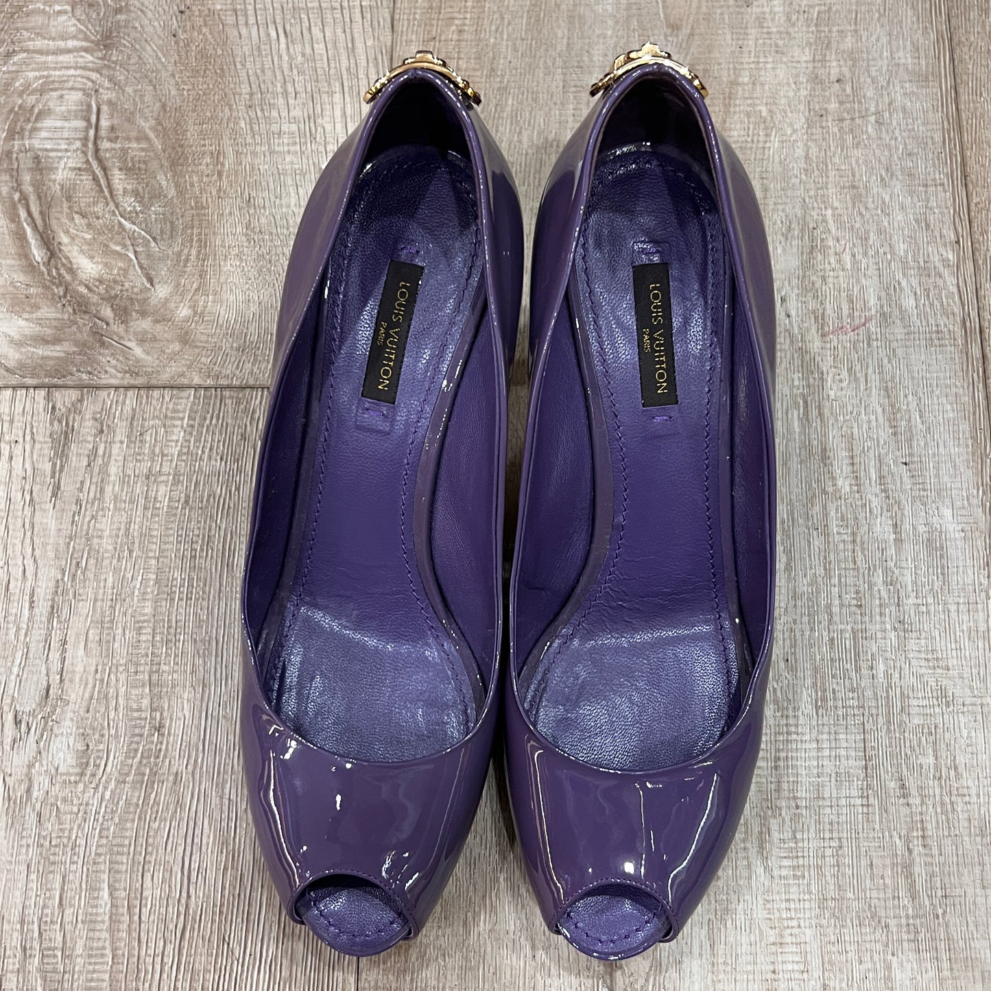 LOUIS VUITTON Purple Shoes