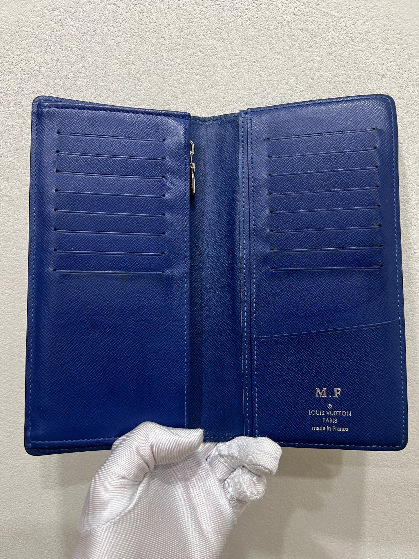 LOUIS VUITTON Wallet Taigarama Brazza Cobalt
