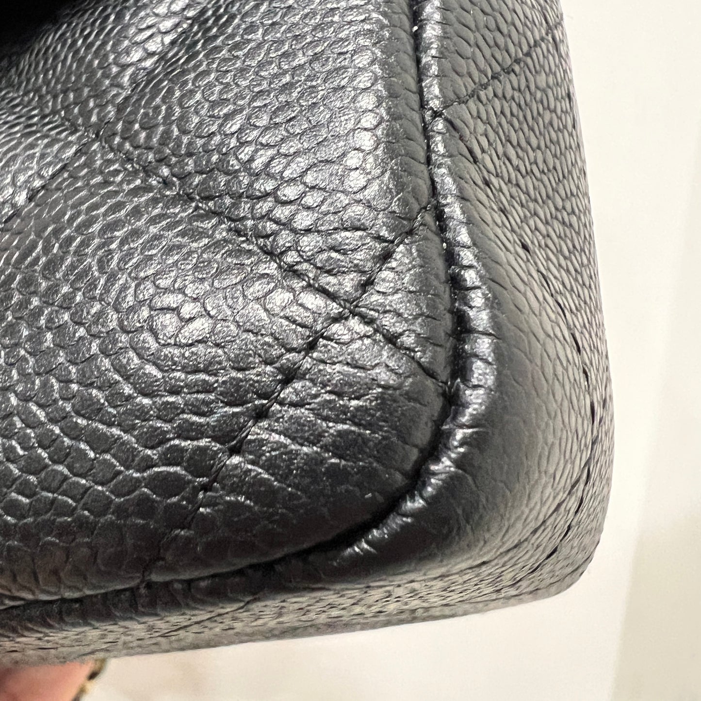 CHANEL Classic Caviar Jumbo Flap