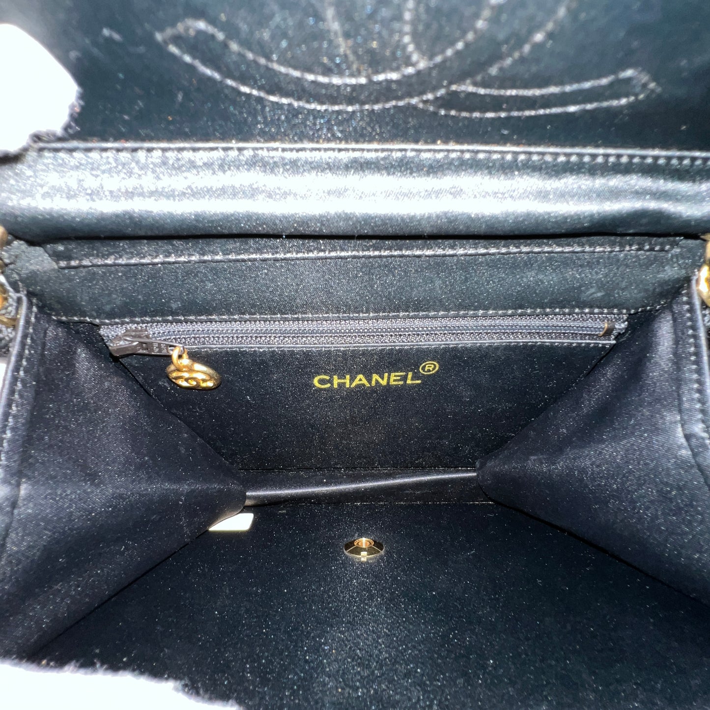 CHANEL Silk Shoulder Chain Bag