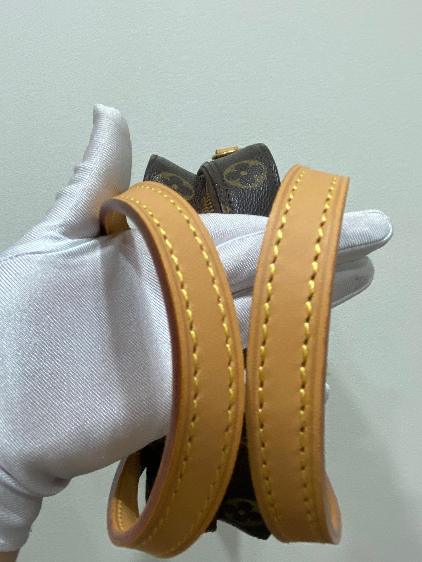 LOUIS VUITTON Spontini