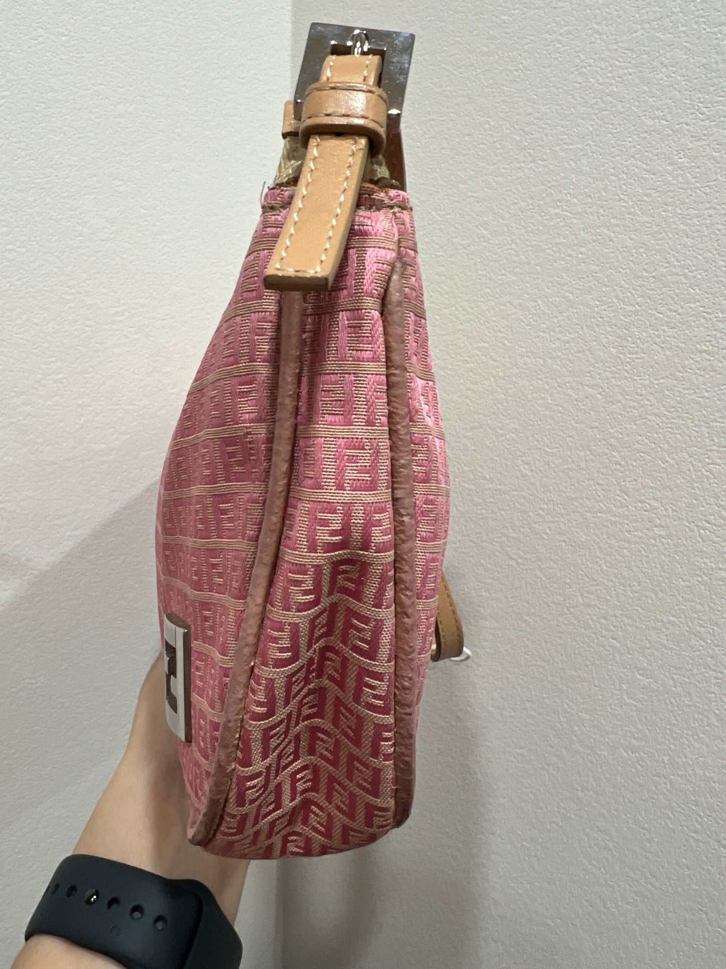 FENDI Shoulder Bag