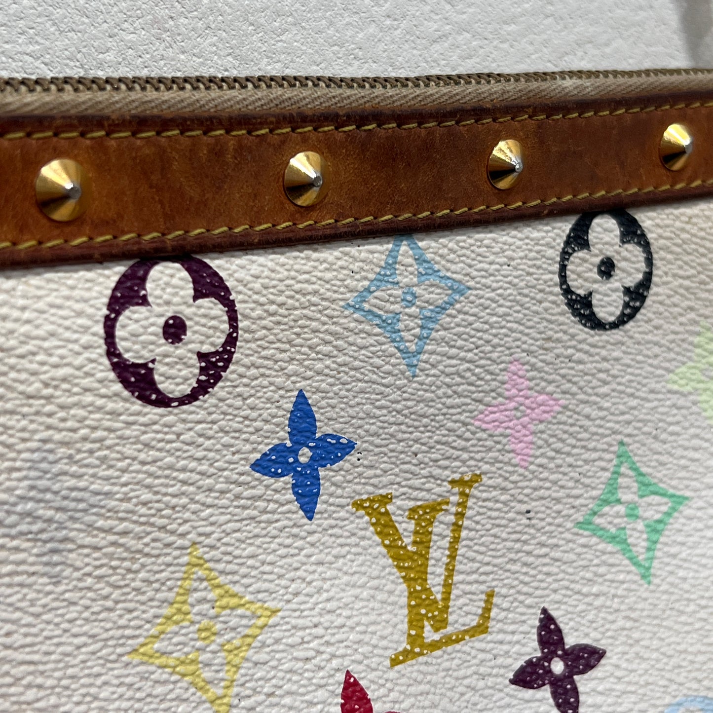 LOUIS VUITTON x Murakami Accessory Pochette
