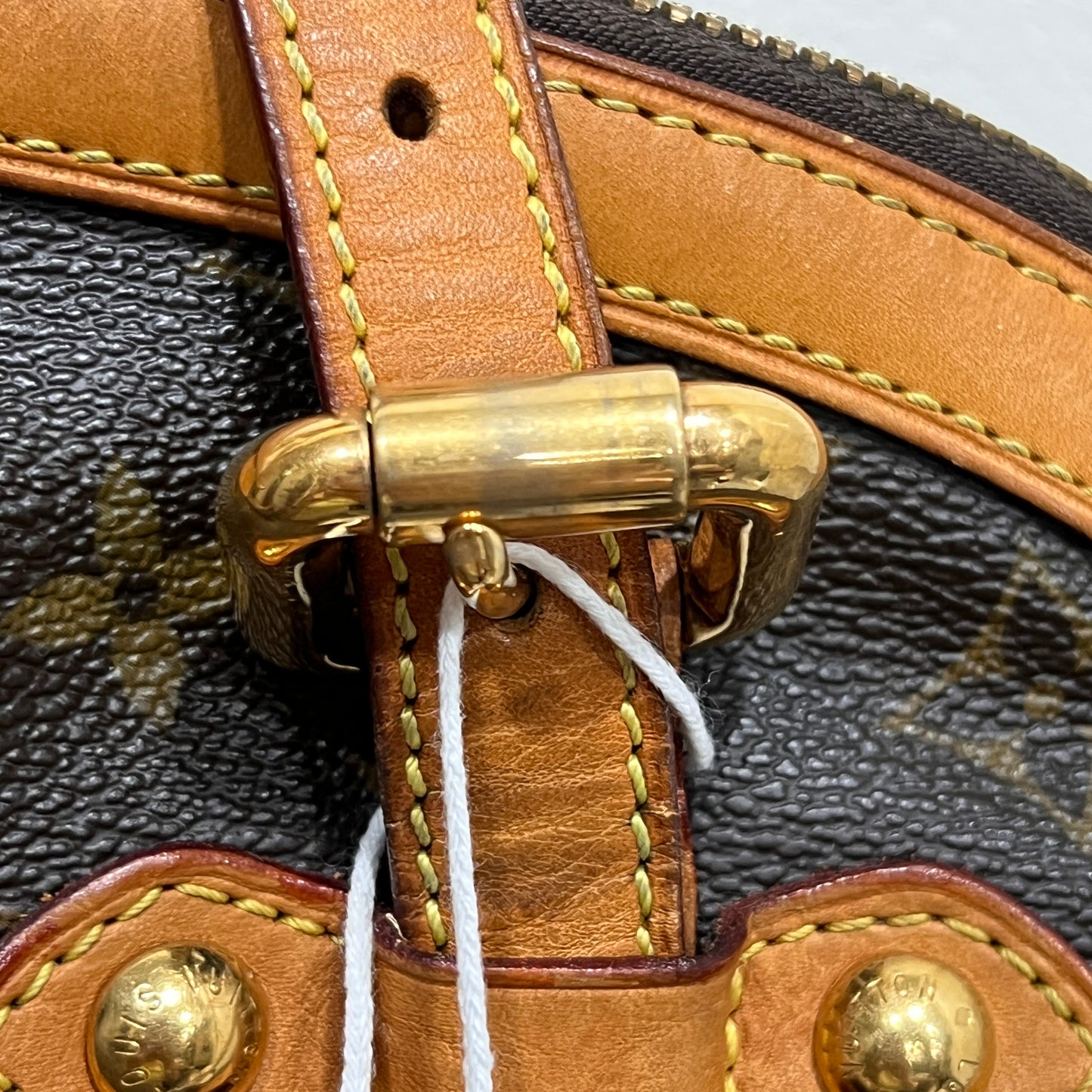 LOUIS VUITTON Tivoli GM
