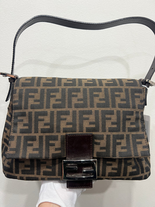 FENDI MAMMA Baguette