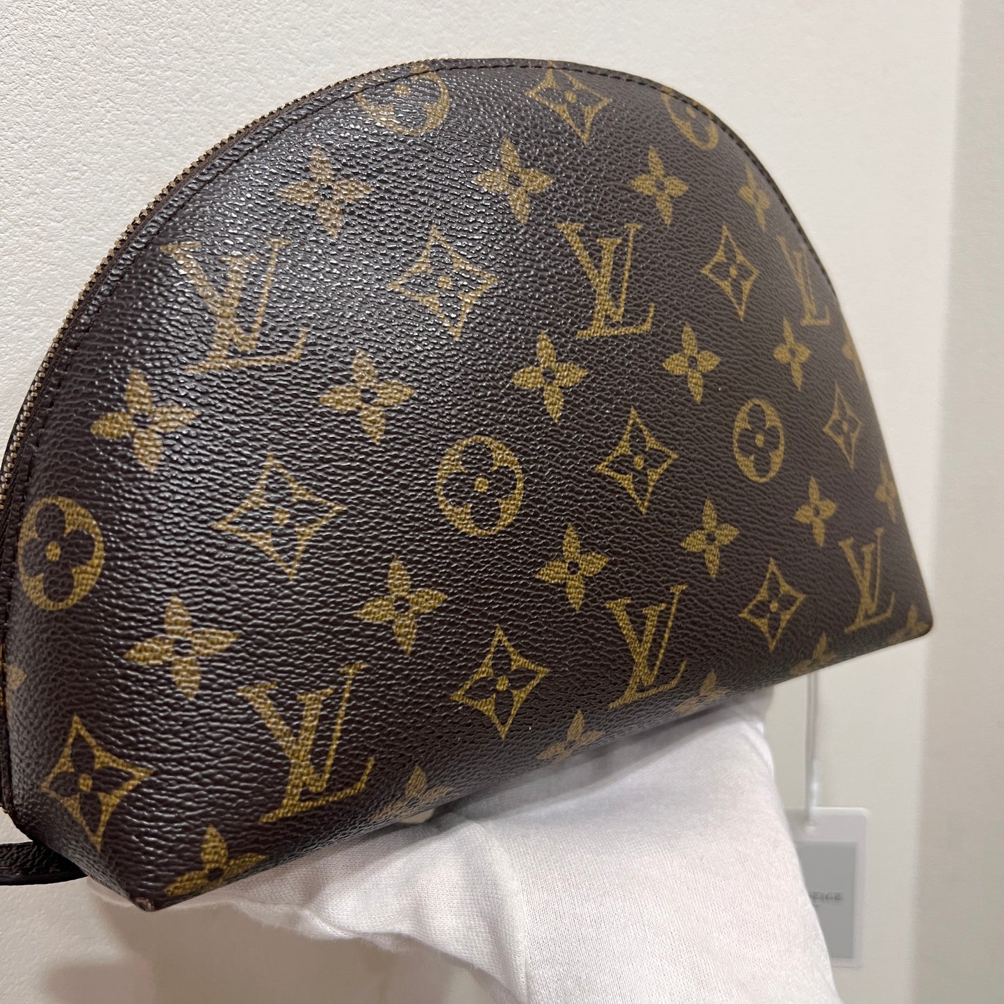 LOUIS VUITTON Toiletry Pouch