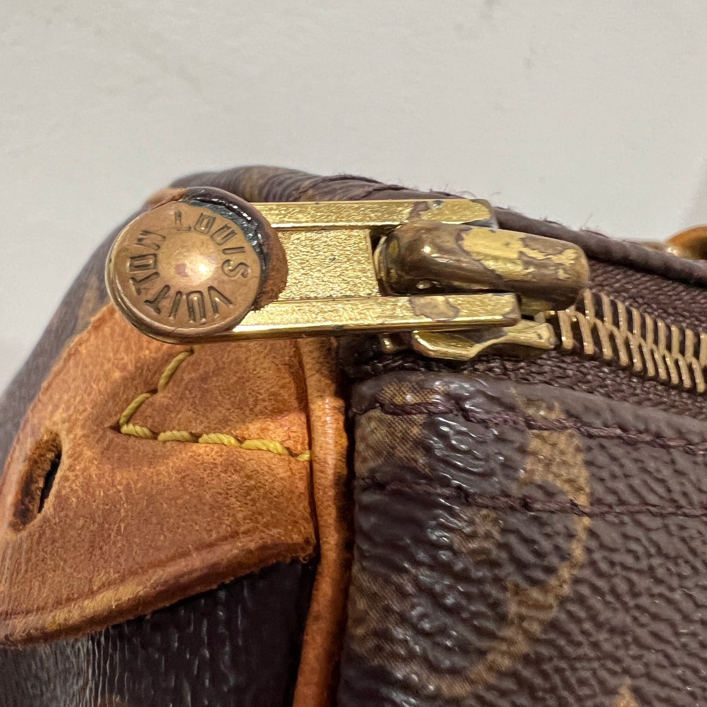 LOUIS VUITTON Speedy 25 cm
