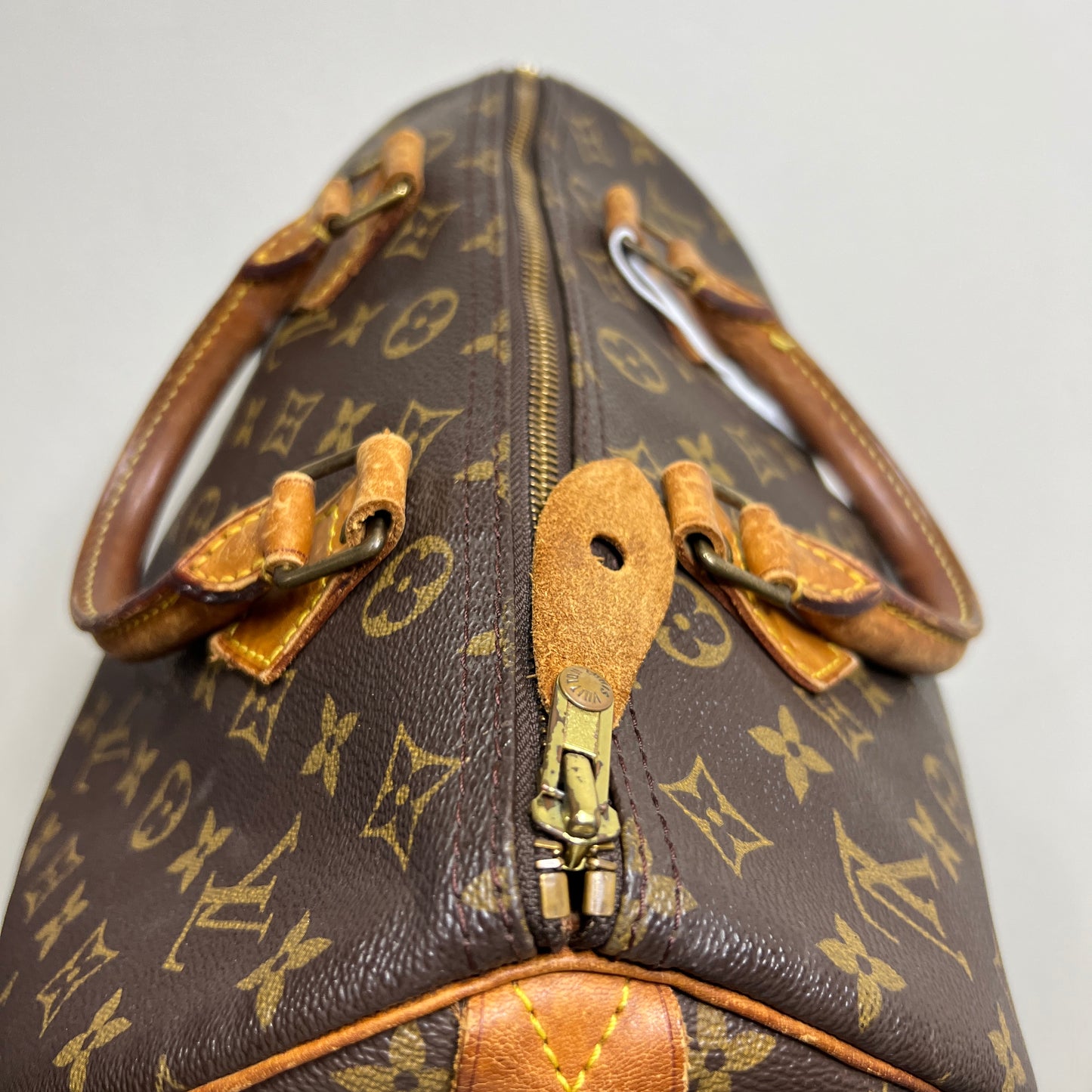 LOUIS VUITTON Speedy 30 (523-78)