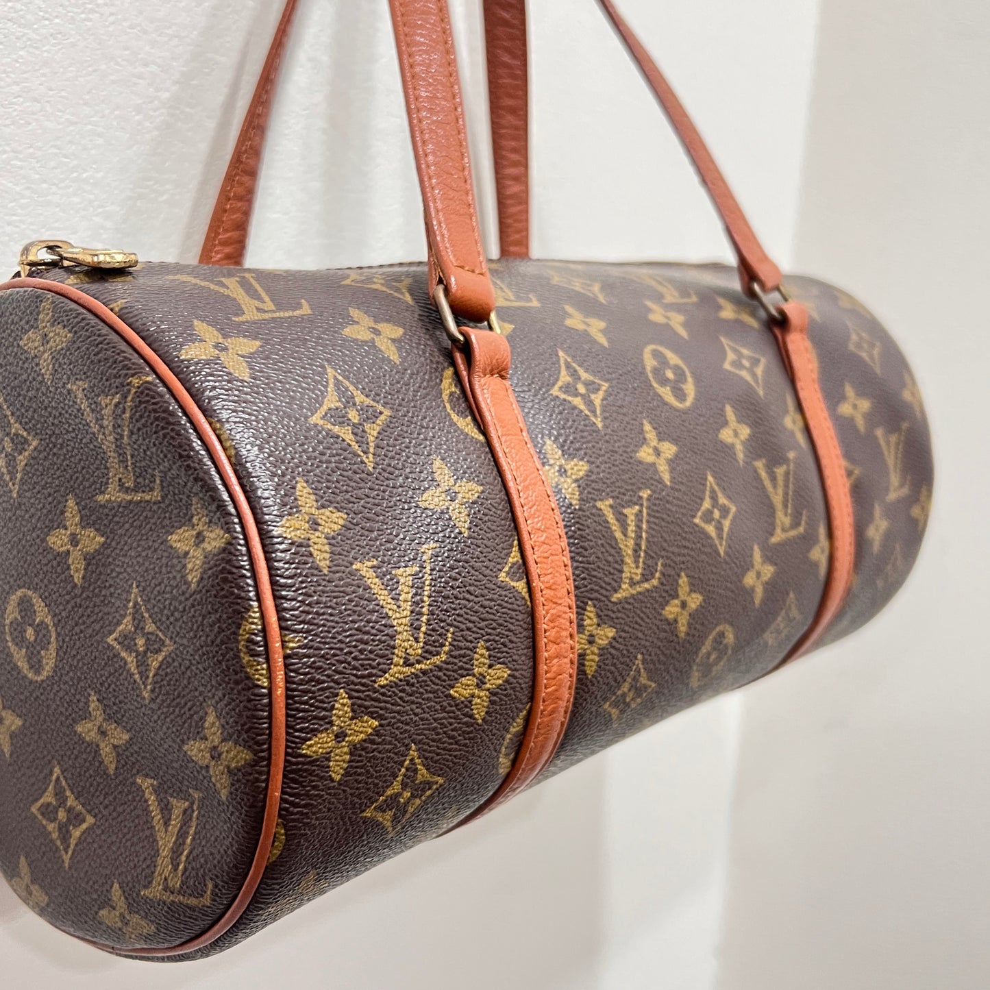 LOUIS VUITTON Papillon Monogram 30cm