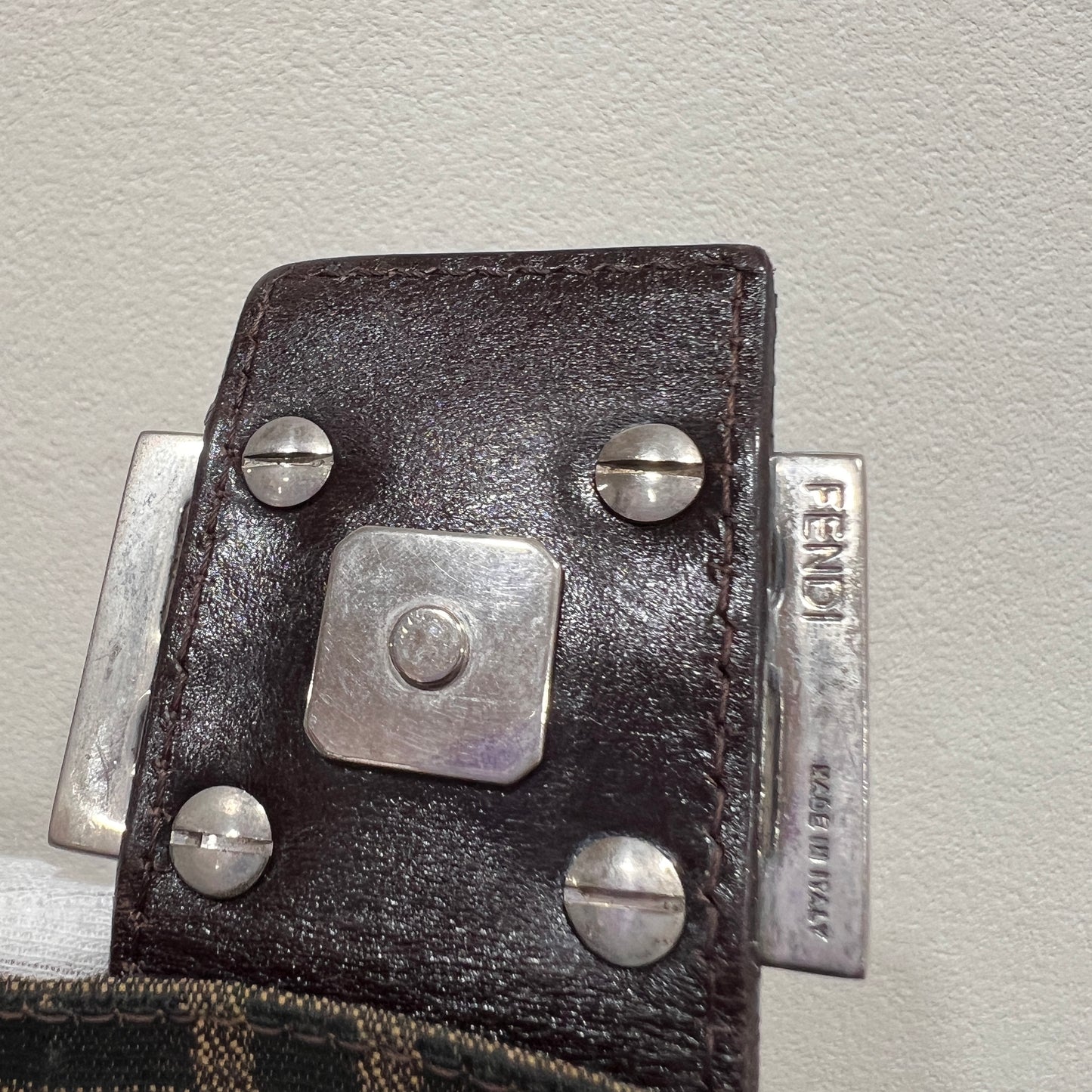 FENDI Mamma Baguette in Long Strap