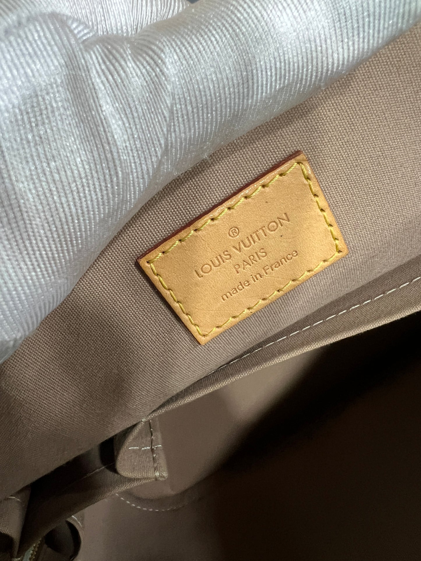 LOUIS VUITTON Gold Handbag