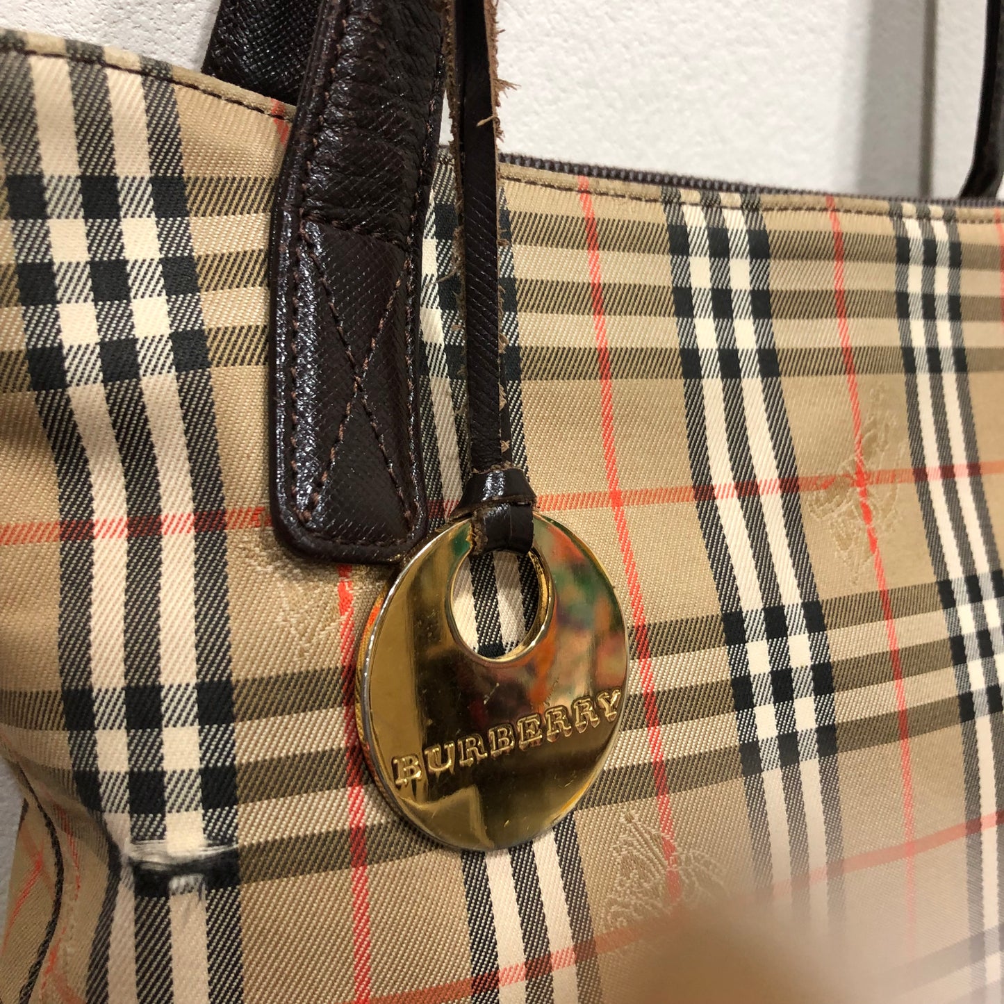 BURBERRY Handbag
