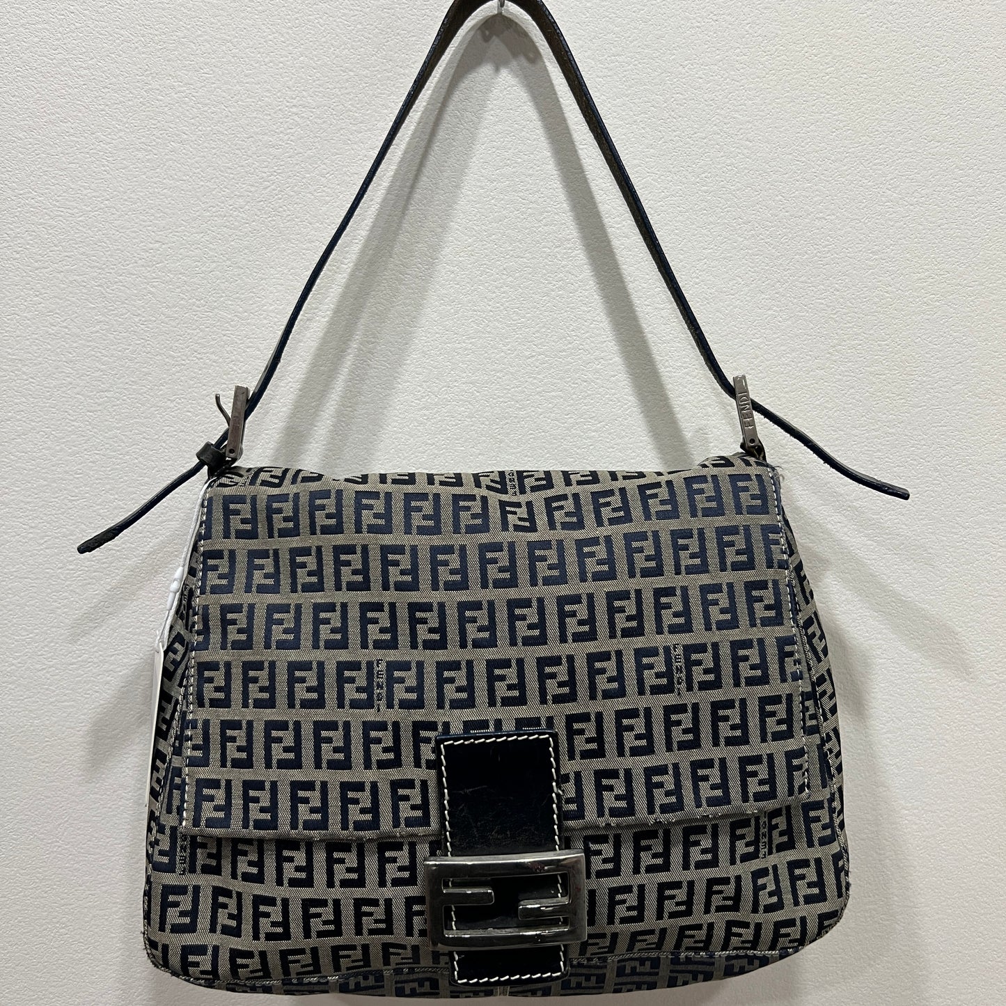 FENDI Mamma Baguette