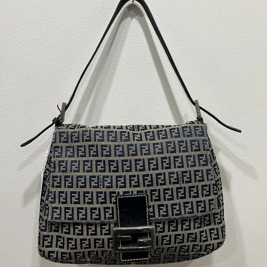 FENDI Mamma Baguette